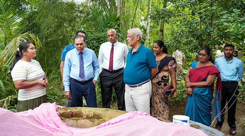 Dr. P. A. Kiriwandeniya observes the progress of “Sanasa Forward” (Sanasa Idiriya) projects in Hambantota