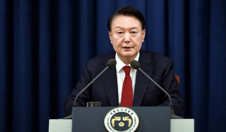 South Korean president apologizes, saying he won’t shirk responsibility for attempt at martial law