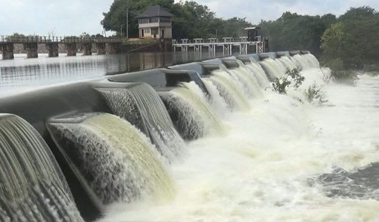 42 reservoirs overflow as heavy rains continue across the island
