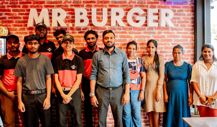 Mr. Burger Opens Fourth Outlet in Dehiwala, Expanding Its Fast-Food Footprint Mr. Burger Opens Fourth Outlet in Dehiwala, Expanding Its Fast-Food Footprint