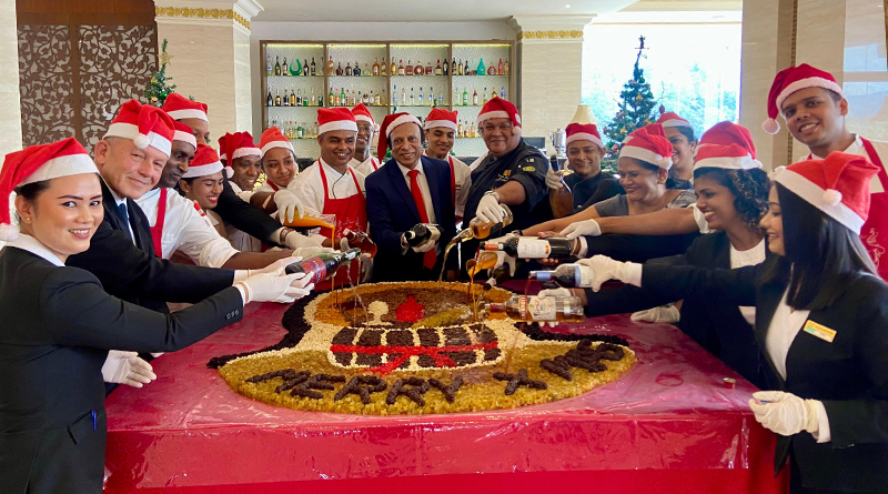 The Grand Kandyan Hosts its Annual Traditional Cake Mixing The Grand Kandyan Hosts its Annual Traditional Cake Mixing